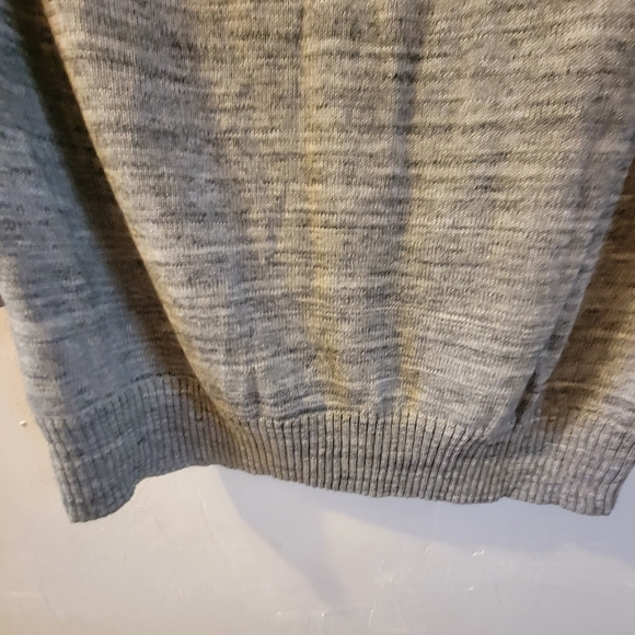 Torrid womens size 1 jeweled collar grey & white sweater - Picture 6 of 8